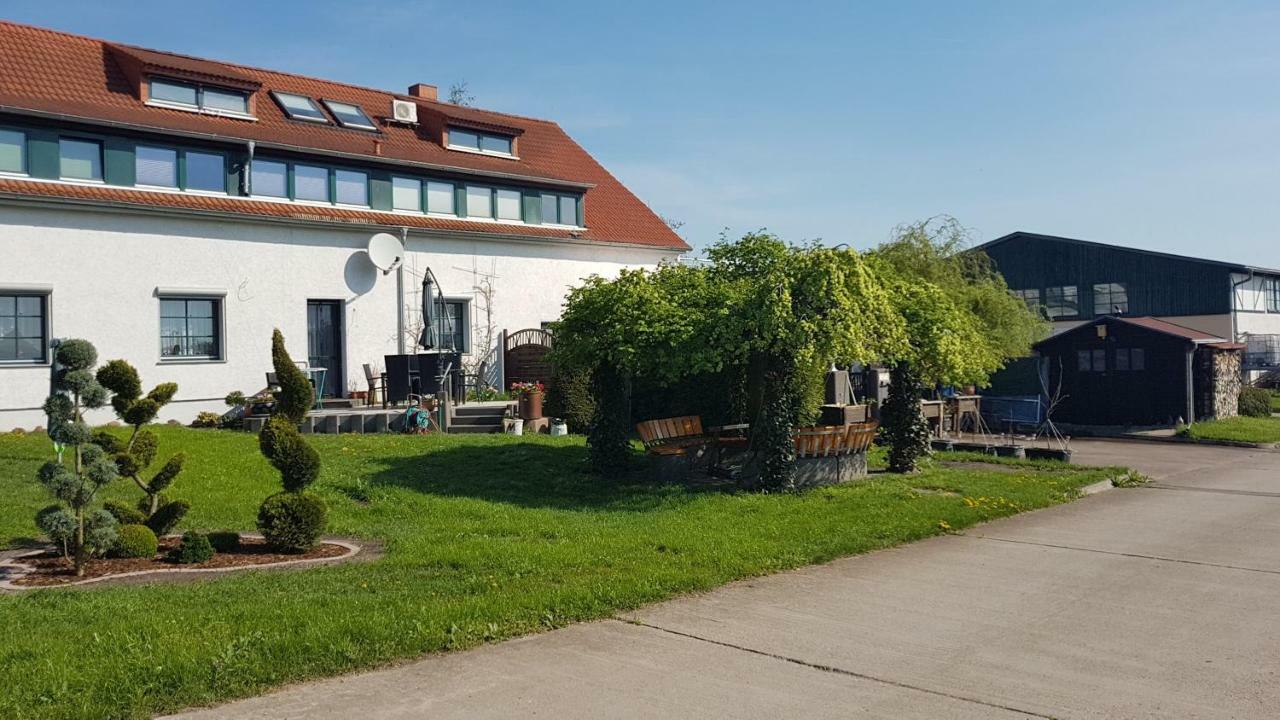 Apartment Im Gruenen Mit Anbindung Ans Zentrum Erfurt Esterno foto